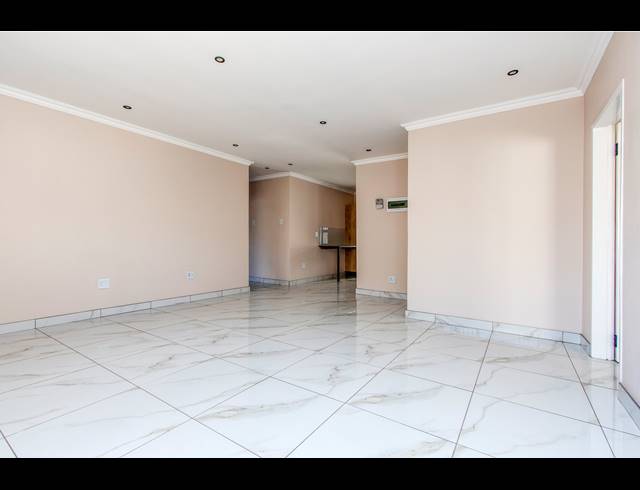 2 BEDROOM FREESTANDING TO LET IN MARLBORO GARDENS